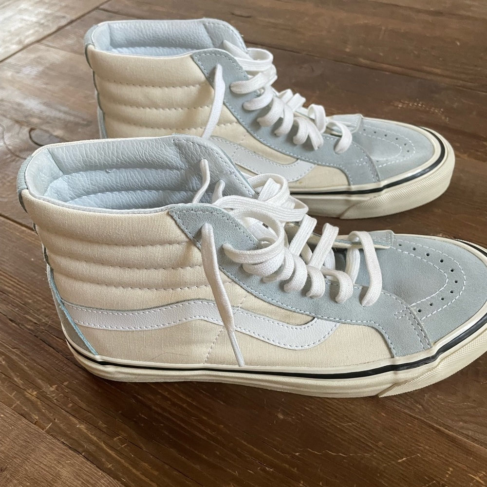 Vans SK-8 HI Size 8 Men/Womens 9.5